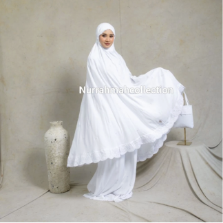 Women WHITE Prayer Set with embroidery